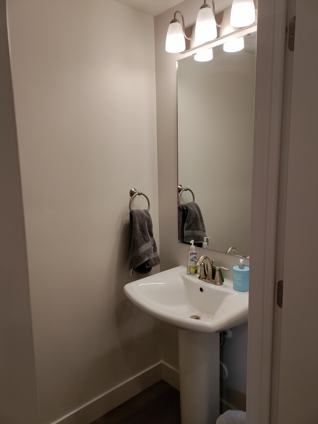 Half Bath on Main Floor - 414 S 1580 E