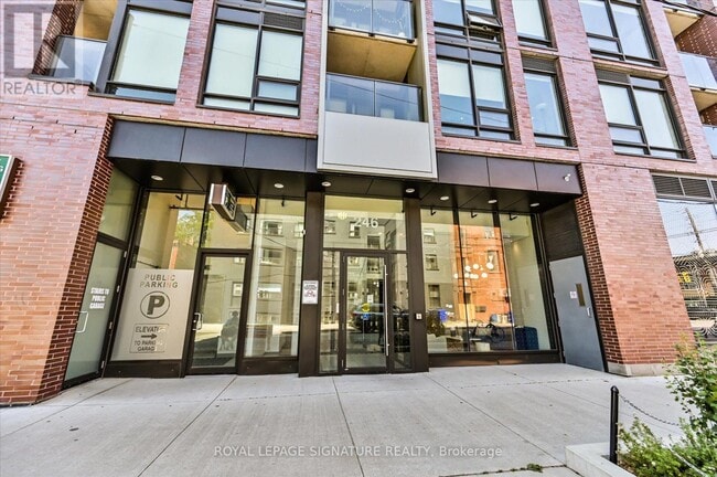 Building Photo - 246 Logan Ave