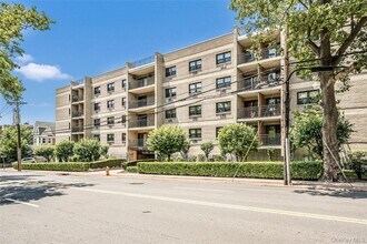 Building Photo - 505 White Plains Rd