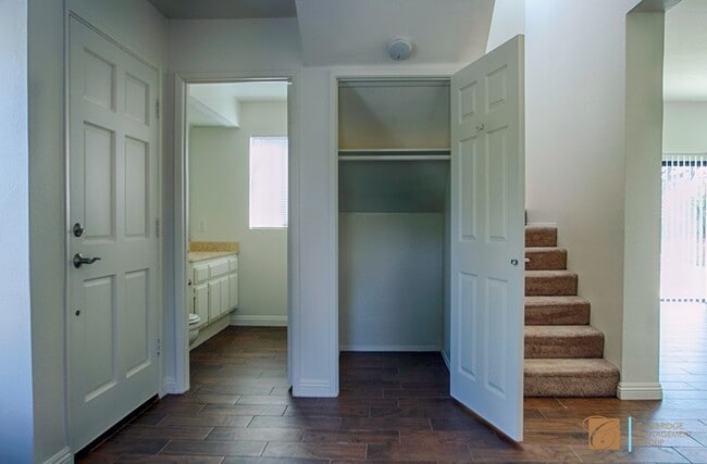 Building Photo - Enjoy Carlsbad living in this beautifully ...