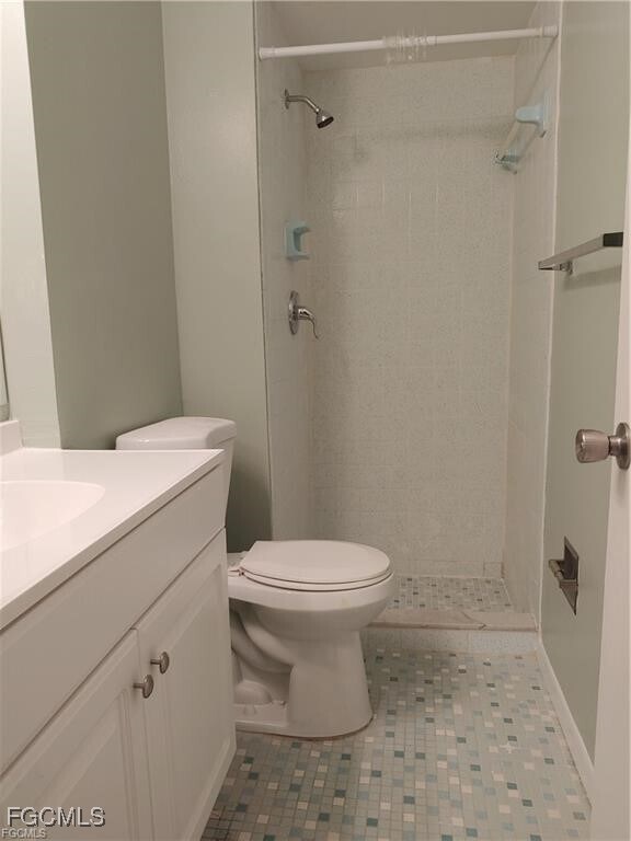 Building Photo - 4705 SE 4th Pl