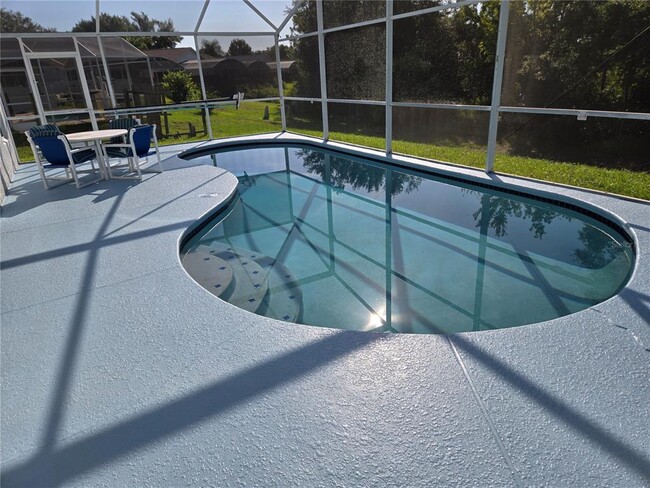 Building Photo - 1129 Winding Water Way