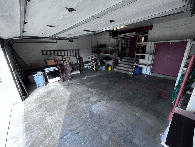 Commercial Industrial/Garage - Elste & D&T Buildings