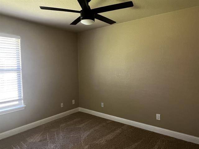 Foto del edificio - 2211 Welch Pl