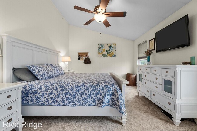 Foto del edificio - 3 br, 2.5 bath House - 127 Kensington Drive