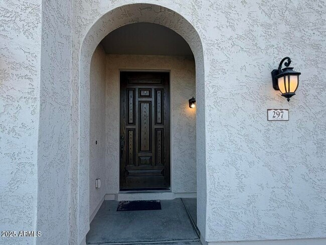 Building Photo - 297 E Kaibab Dr