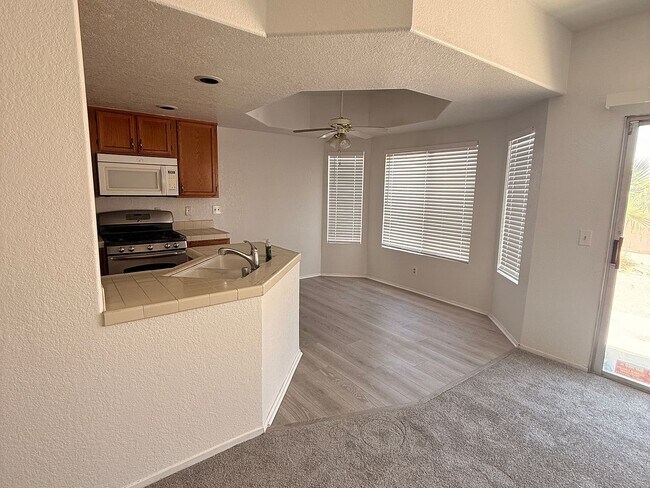 Foto del edificio - 1503 Shotgun Ln