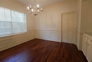 Building Photo - 4511 Chestnut Meadow Dr