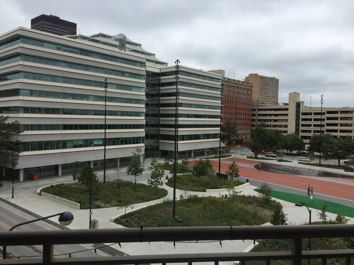 Foto principal - 300 Walnut St