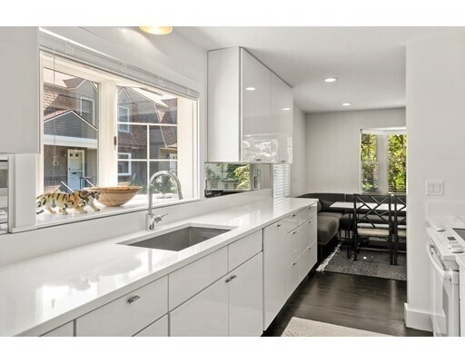 Foto del edificio - 20 Wiswall Cir