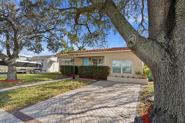 Foto del edificio - 218 SE 3rd Terrace