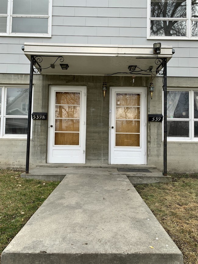Building Photo - 539 5th Avenue