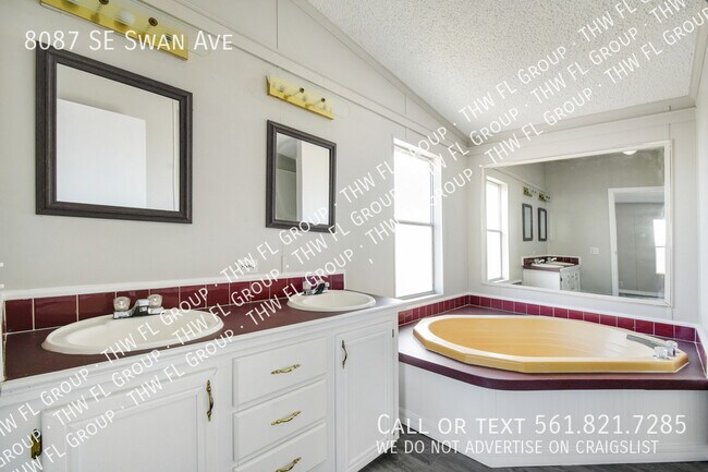 Foto del edificio - 8087 SE Swan Ave