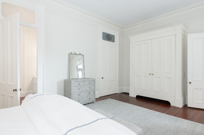 Photo - 1 E Battery Apartment