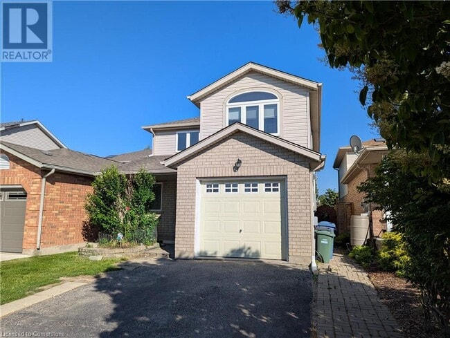 Building Photo - 129 Doyle Dr
