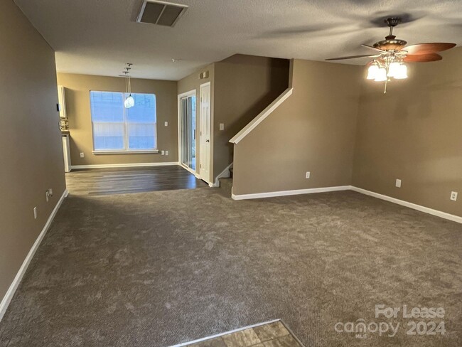 Building Photo - 5292 Moonlight Trail SW