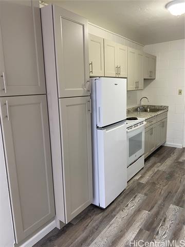 Building Photo - 3117 Paliuli St