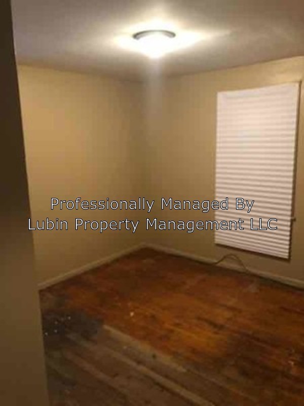 Building Photo - 170 Vaal Ave