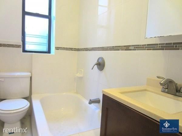 Building Photo - 507 W 134th St