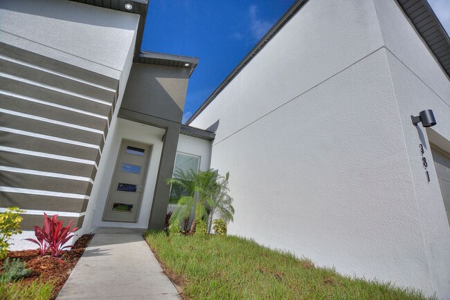 Building Photo - Newly built! Modern, energy efficient home...