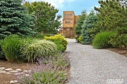 Building Photo - 336 Dune Rd