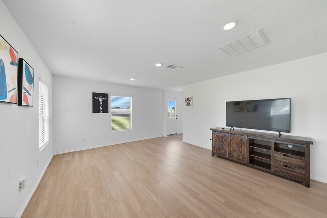 Foto del edificio - 32506 Orchard Haze Dr