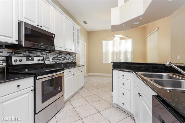 Foto del edificio - 3 br, 2 bath House - 2146 Macaris Ave UNIT