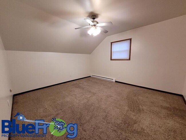 Foto del edificio - 727 W Harris St