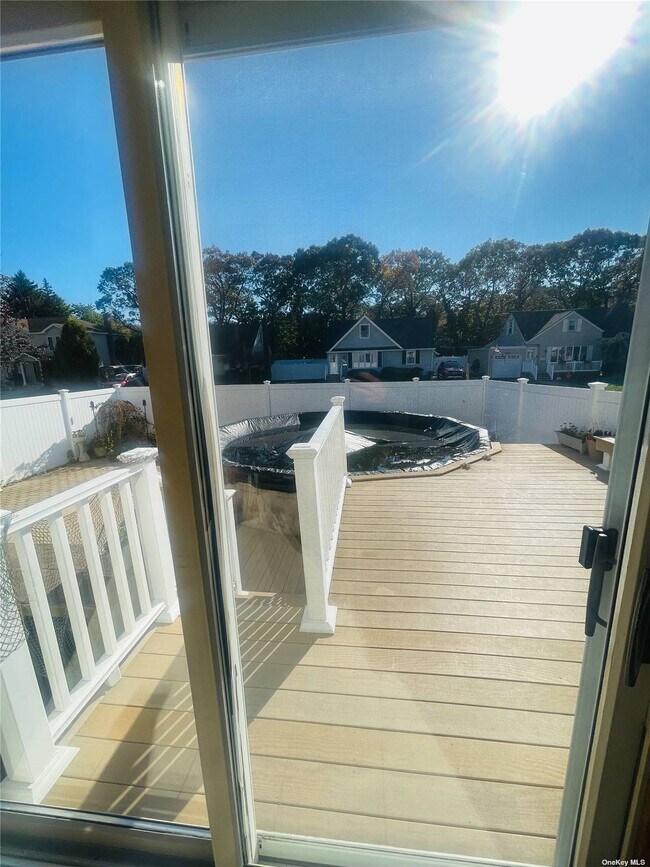 Building Photo - 959 Woodcliff Dr