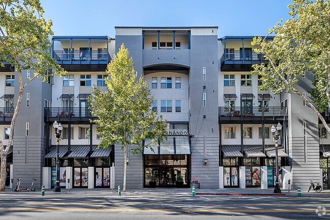 Building Photo - 101 San Fernando