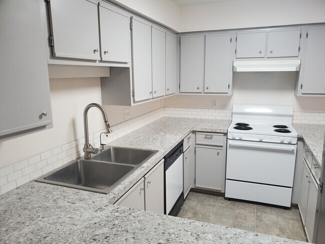 Foto del edificio - 10660 SW Davies Rd