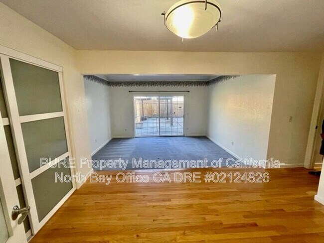 Foto del edificio - 211 Ridgeview Dr