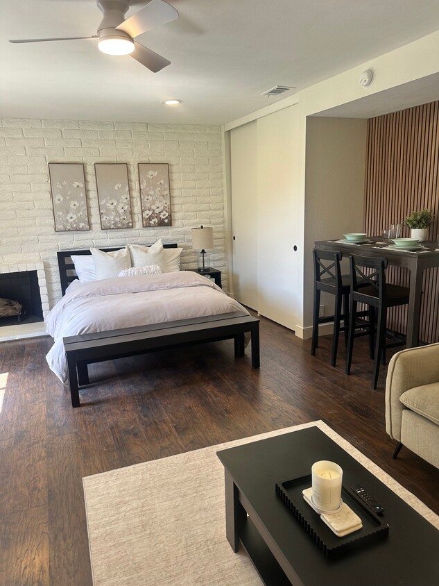 Photo - 3010 S Pacific Ave (Santa Ana, CA)