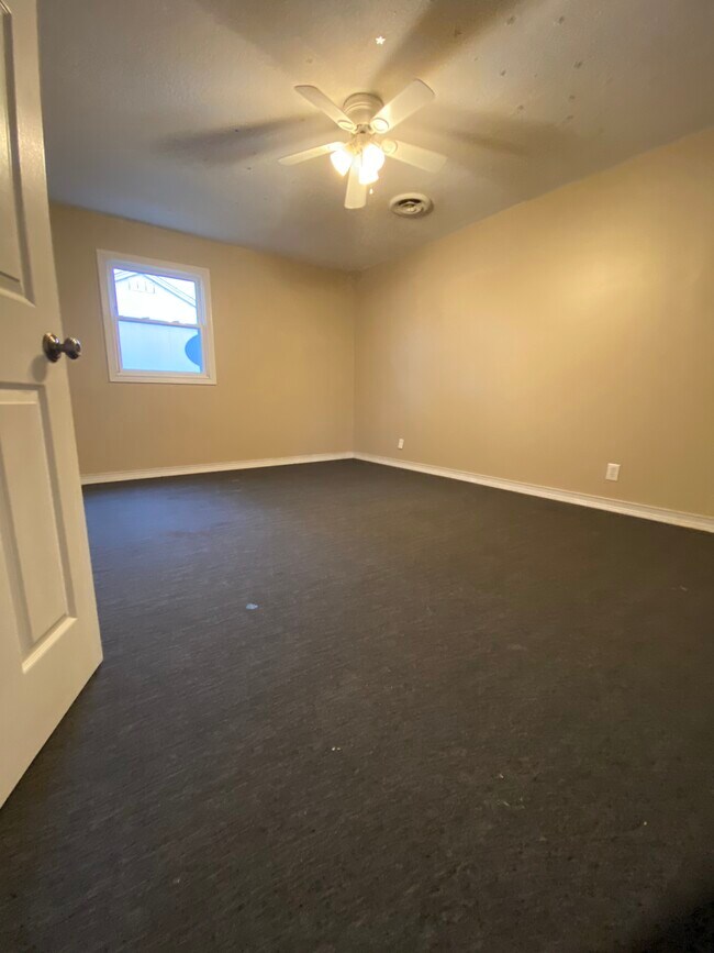 Bedroom 1 - 6101 Wilmarbee Dr