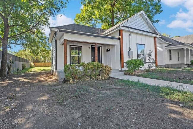 Foto del edificio - 1908 Ross Ave