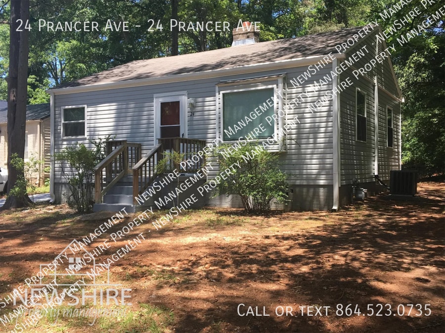 Photo - 24 Prancer Ave-