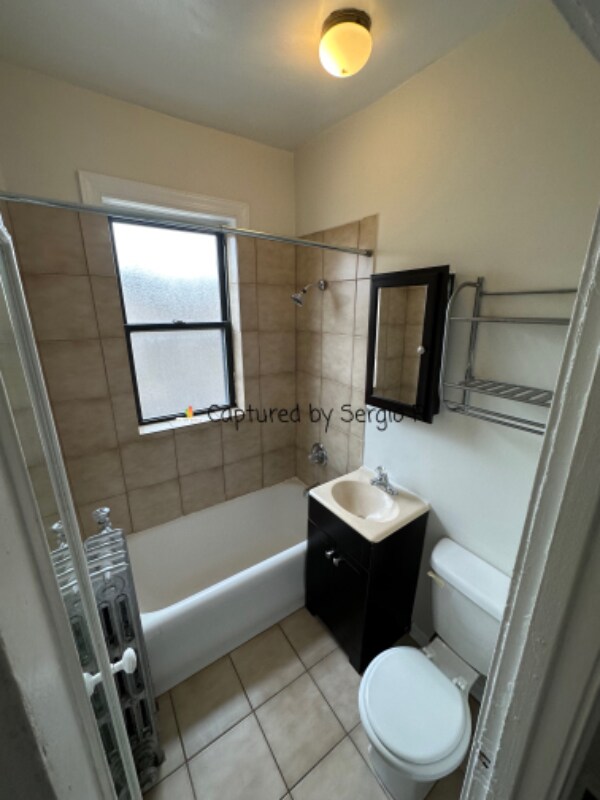 Foto del edificio - 839 W Sheridan Rd