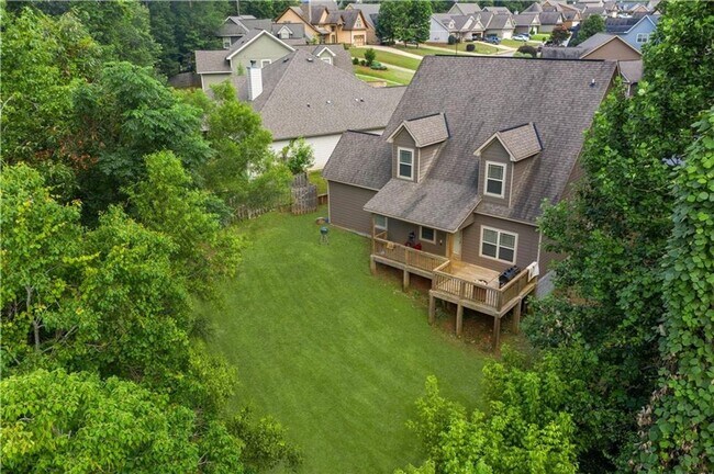 Foto del edificio - Spacious 5BR/4BA Home Near Downtown Auburn...