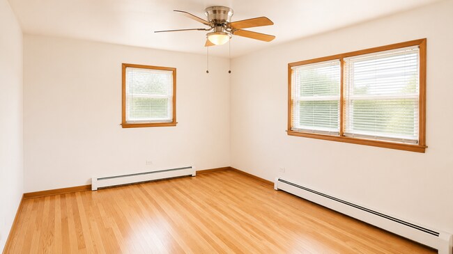 Foto del edificio - 5834 W Montrose Ave