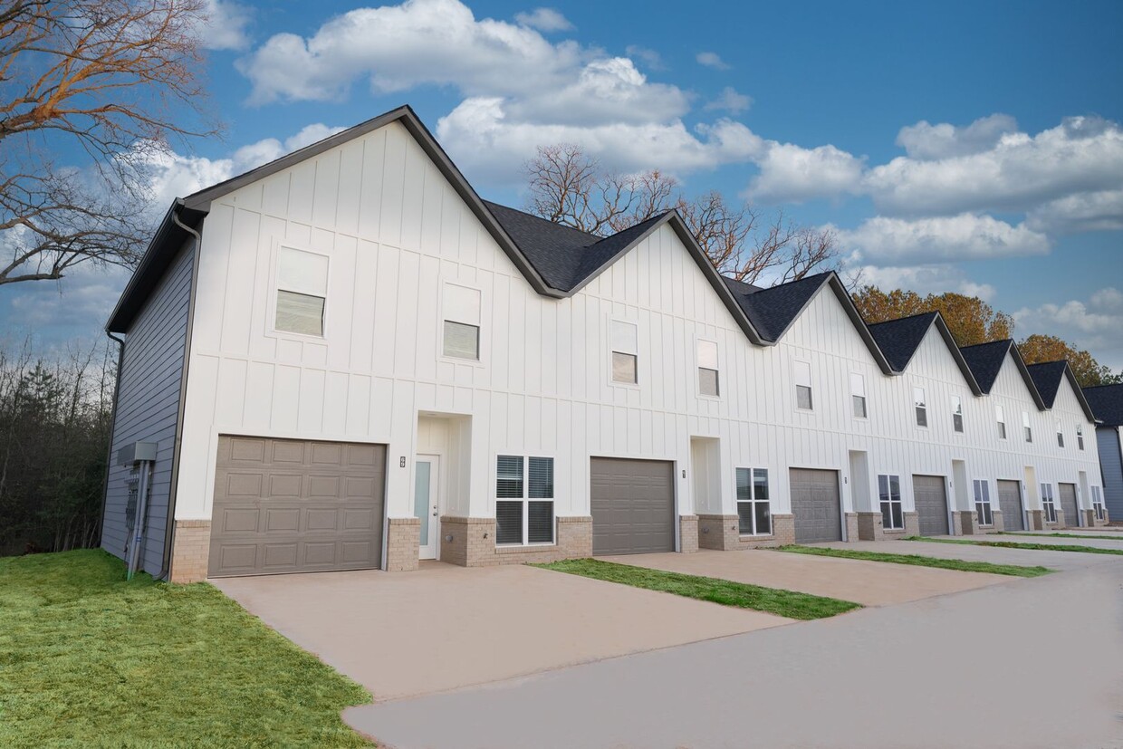 Primary Photo - Pecan Townhomes