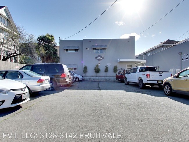 Foto del edificio - 3128-3142 Fruitvale Ave