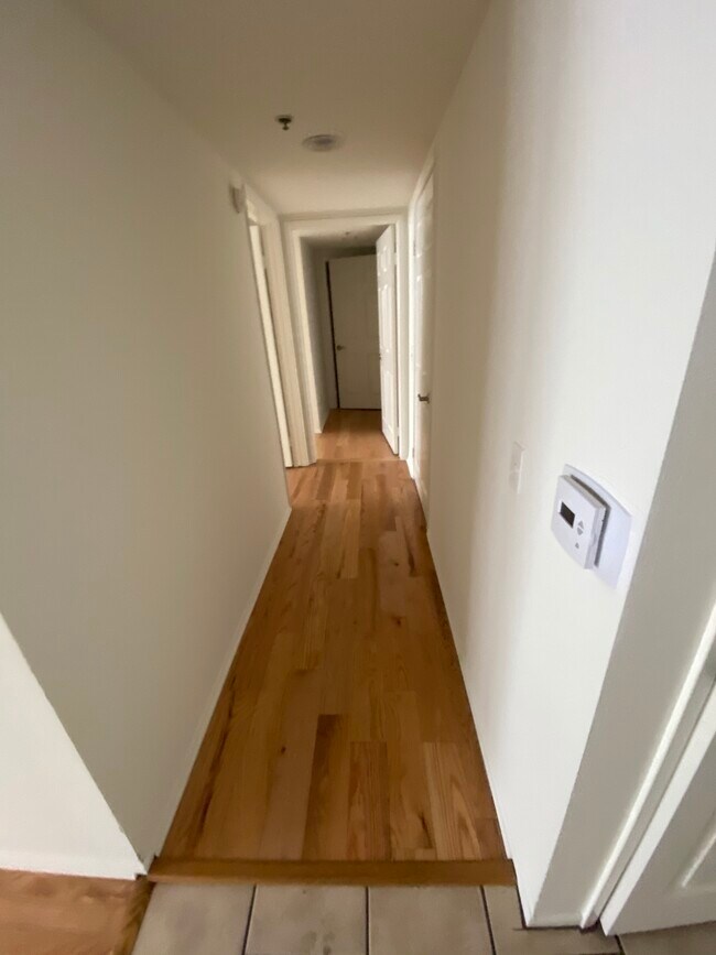 Foto del edificio - 1047 4th St