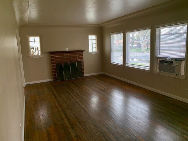 Foto del edificio - 1452 N 5th St