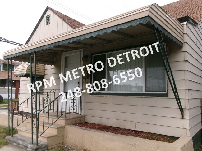 Building Photo - JUST REMODELED 3 BEDROOM BUNGALOW IN ECORSE