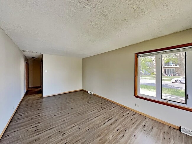 Building Photo - 7700 Monitor Ave