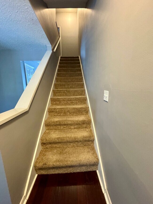 Foto del edificio - Lakewood Commons K201