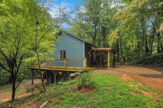 Building Photo - 235 Fox Trot Ln