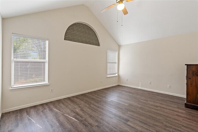 Foto del edificio - 11214 Amaranth Ln