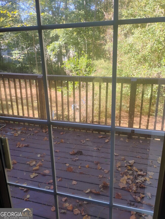 Foto del edificio - 6484 Marbut Rd