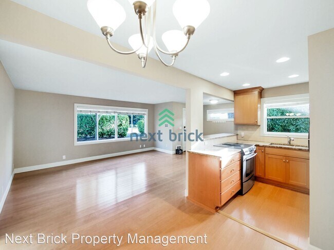 Building Photo - 3 br, 2 bath House - 9007 116th Ave NE